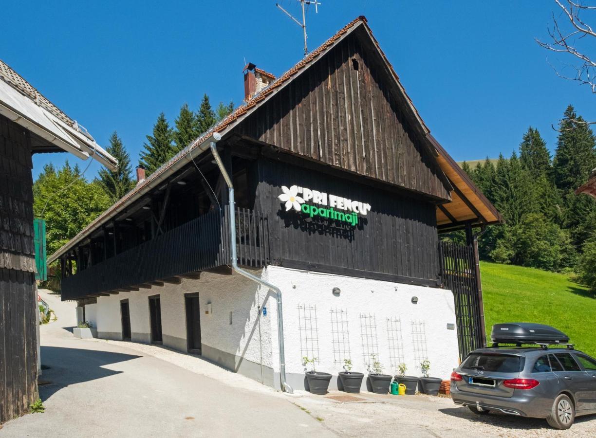 Apartments Pri Fencu Jesenice Kültér fotó
