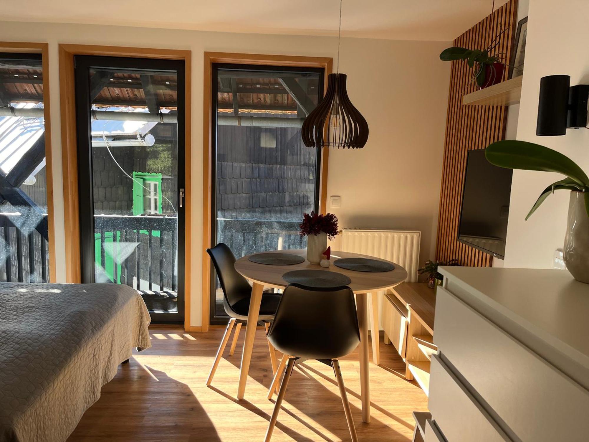 Apartments Pri Fencu Jesenice Kültér fotó